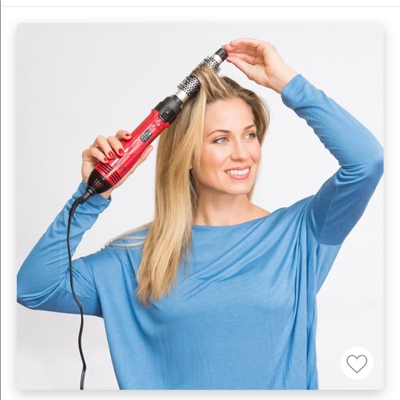 Revlon ionic hair styled - Picture 4 of 4